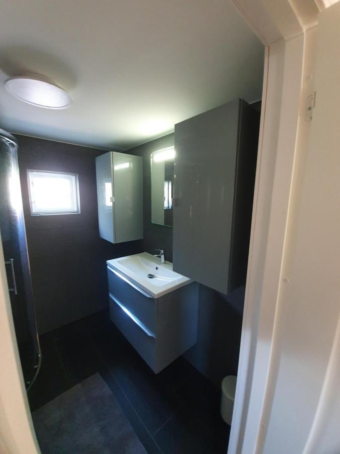 Bysmedjan Villa Hässleholm Esterno foto